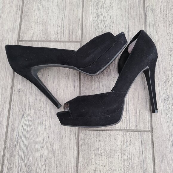 Fergalicious Radical Women's Black Peep-Toe Stiletto Heels Size 8.5W - Picture 8 of 15